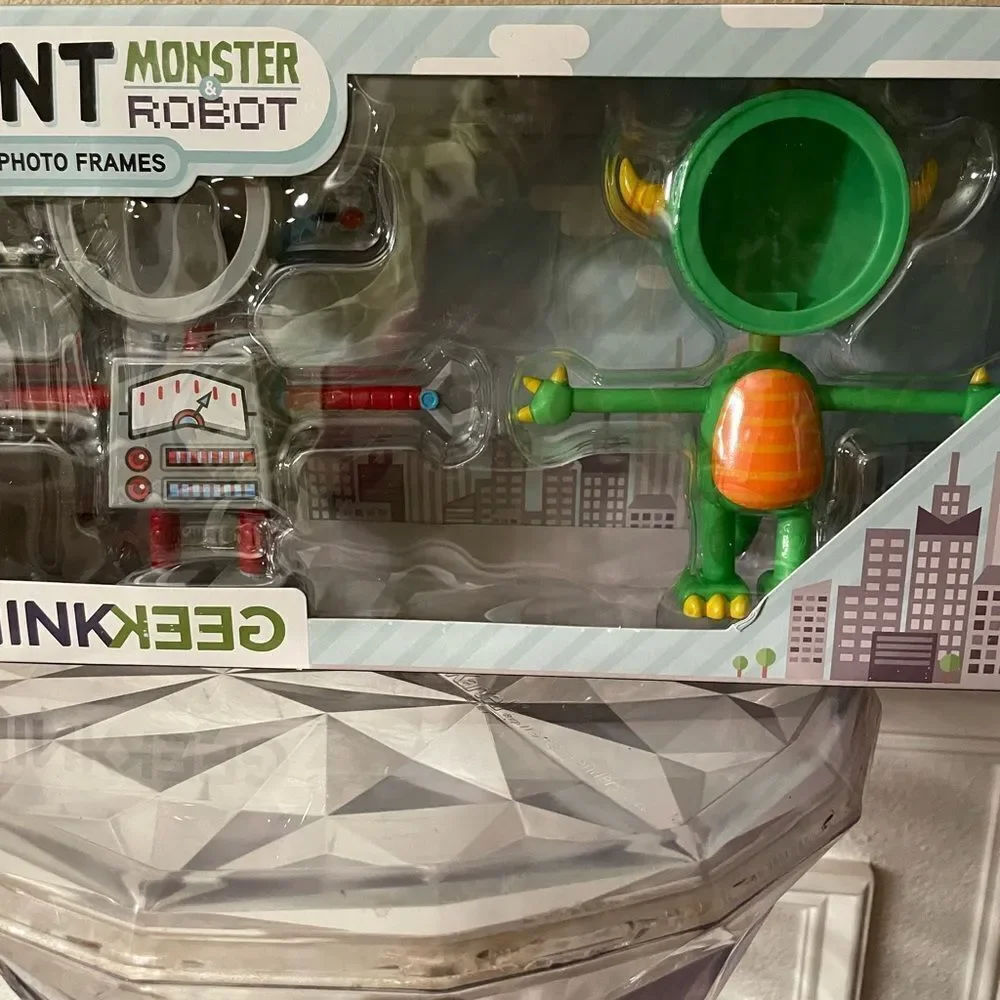 Thinkgeek new box